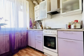 продается 2-комнатная квартира